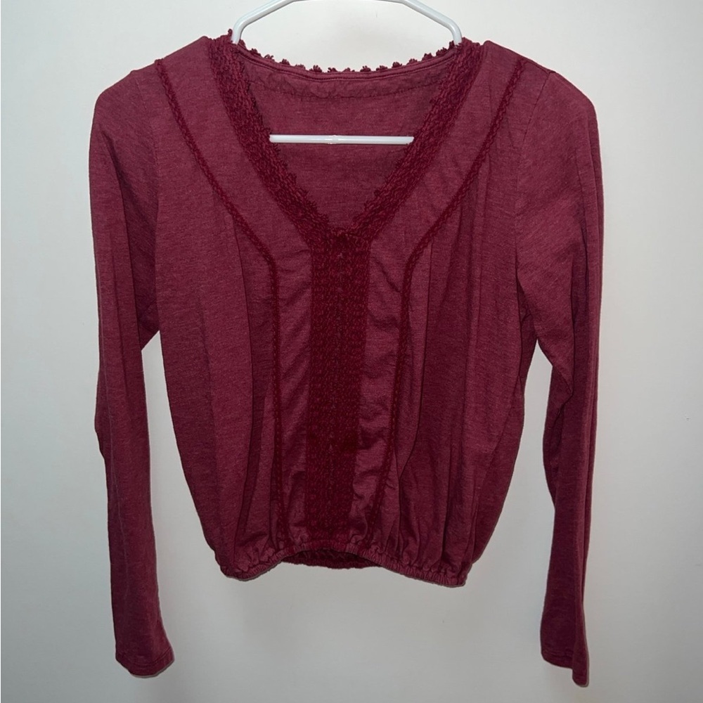 Kohl’s maroon embroidered long sleeve v neck top